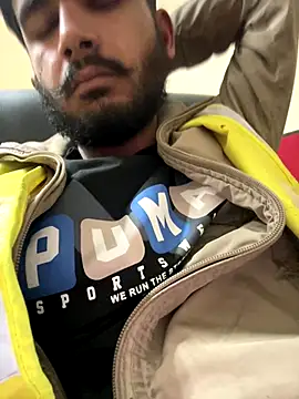 Snapshot of Indianbbc4u@xh chatting on 01-05-26, 11:19 Indianbbc4uxh online show from 01-05-26, 11:19