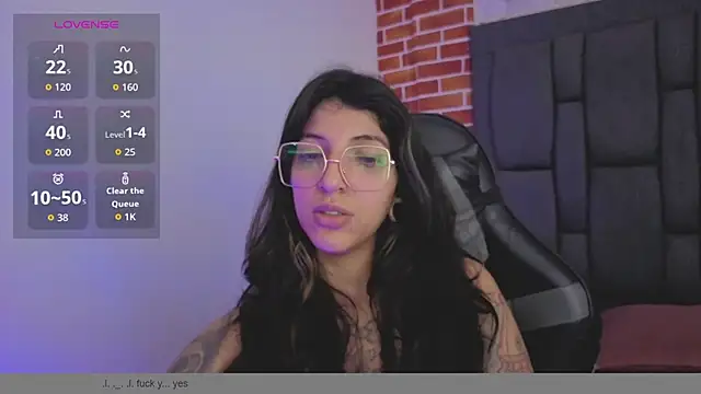 ghostwomaan online show from 11-05-25, 01:22