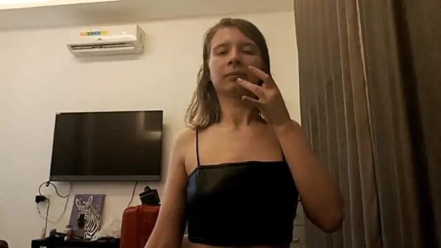 MargaretFairy online show from 11-26-25, 05:47