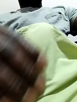 shoodly99 online show from 12-17-25, 02:50