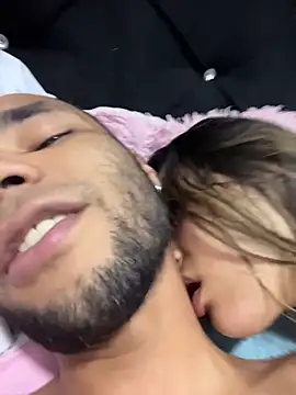 Snapshot of Hot2gether69 chatting on 11-12-25, 10:30 Hot2gether69 online show from 11-12-25, 10:30