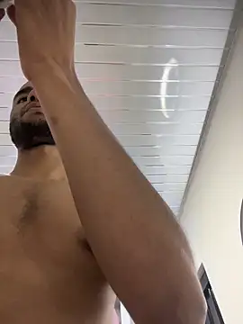 Snapshot of Hot2gether69 chatting on 11-19-25, 12:32 Hot2gether69 online show from 11-19-25, 12:32