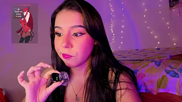 Miia330 online show from 11-10-25, 11:04