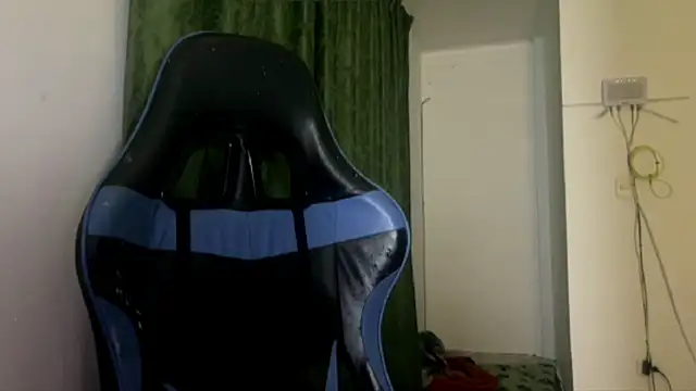 Snapshot of Annagoth_ chatting on 03-05-26, 02:51 Annagoth online show from 03-05-26, 02:51