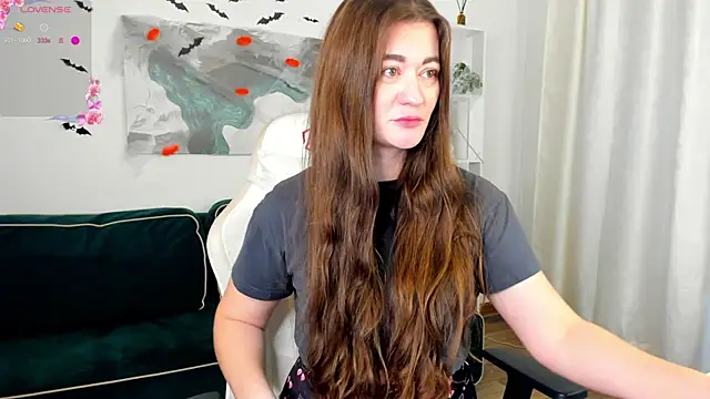 LiyaDaily online show from 10-30-25, 01:51