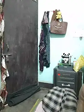 CUTE-GIRL-1 online show from 07-07-26, 06:58