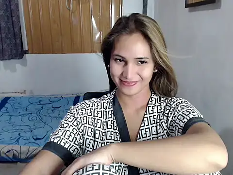 prettysam9 online show from 04-16-26, 01:56