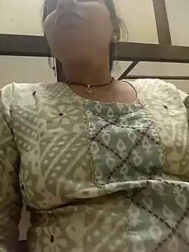 HayatKapoor online show from 11-28-25, 03:25