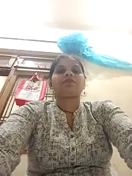 HayatKapoor online show from 11-29-25, 02:42