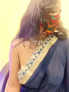 Snapshot of menaxi-baby7 chatting on 11-11-25, 05:13 menaxi-baby7 online show from 11-11-25, 05:13