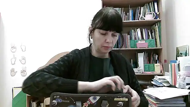 Viknika online show from 11-07-25, 06:57