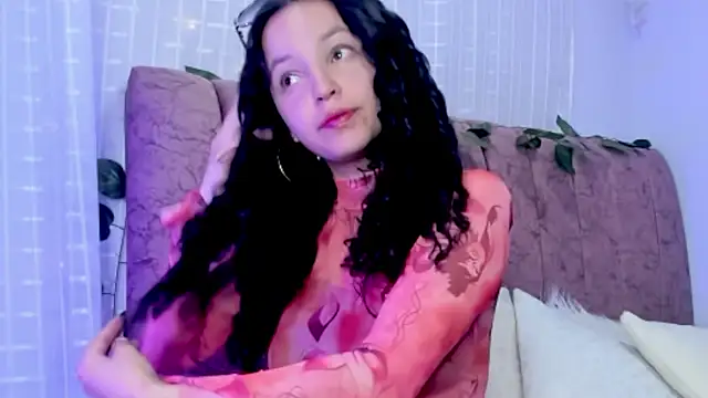 BONNIEFLOREZ online show from 11-28-25, 10:34