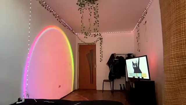 LilithFlamey online show from 11-13-25, 07:07