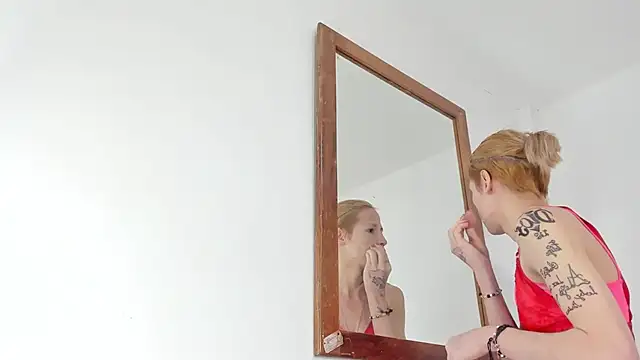 natacha ferrer1 online show from 11-28-25, 11:35