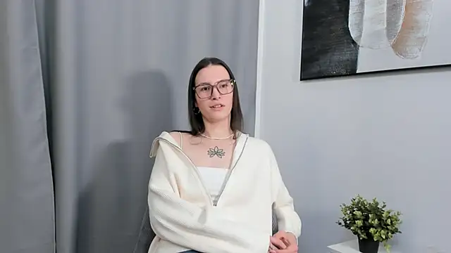 Snapshot of LaticiaTattersall chatting on 10-29-25, 03:47 LaticiaTattersall online show from 10-29-25, 03:47