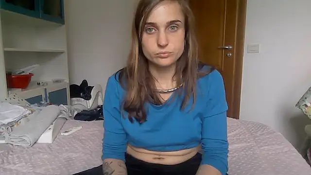 SinnEmily online show from 03-31-26, 01:44