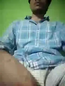 Luckysucks online show from 10-28-25, 07:16