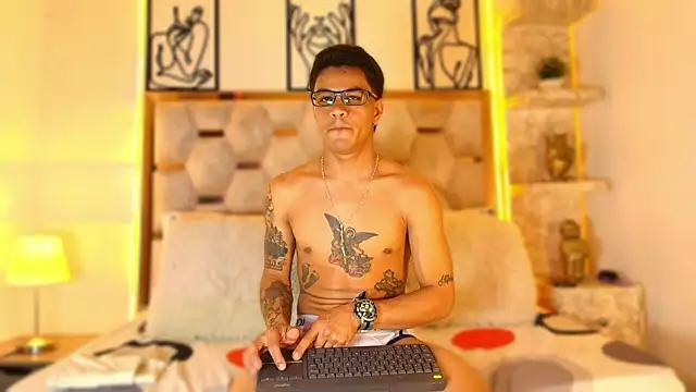 Andrew Haalls online show from 11-13-25, 07:57