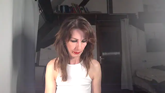 MissDyannis online show from 04-05-26, 08:06