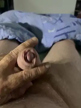 Ilovemilf1 online show from 05-19-26, 06:36