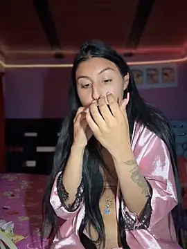 Snapshot of anny__18 chatting on 11-05-25, 04:34 anny 18 online show from 11-05-25, 04:34