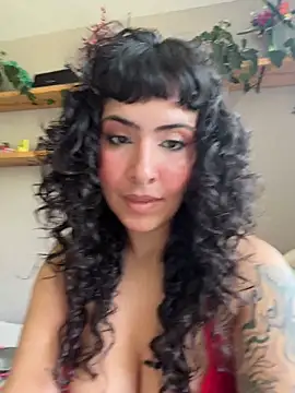 SugarTroubl33 online show from 07-11-26, 02:42