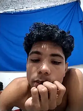 Alex Sweeting online show from 04-01-26, 09:45