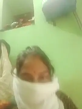 Madhuyadav420 online show from 10-28-25, 06:50