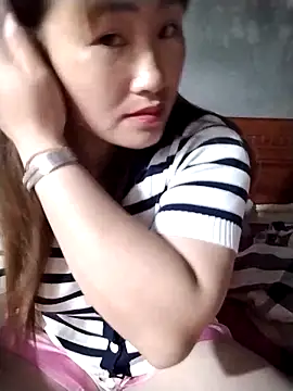 emini-xx online show from 04-06-26, 07:53