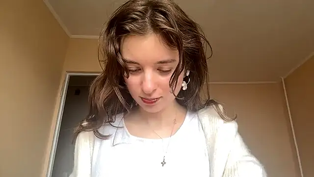 Snapshot of BunkedTempter chatting on 11-06-25, 07:42 BunkedTempter online show from 11-06-25, 07:42