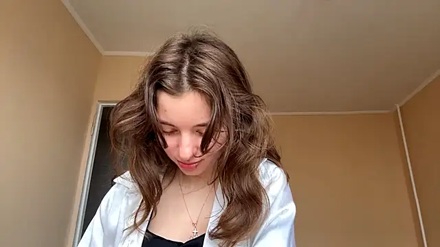 Snapshot of BunkedTempter chatting on 11-13-25, 08:13 BunkedTempter online show from 11-13-25, 08:13