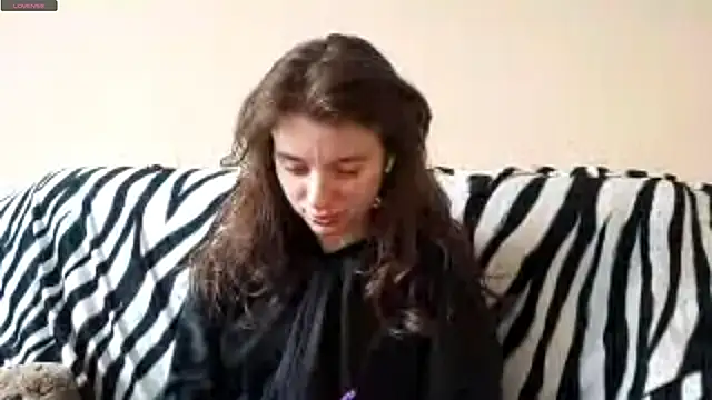 Snapshot of BunkedTempter chatting on 12-16-25, 09:14 BunkedTempter online show from 12-16-25, 09:14