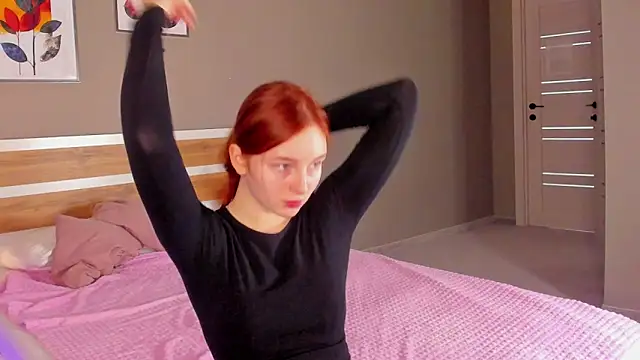 AngelWisee online show from 04-06-26, 03:04