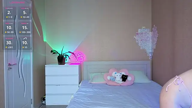 pawsclawss online show from 04-22-26, 05:54