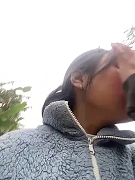 Sophia-123 online show from 12-16-25, 01:43