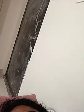 Snapshot of bigtelugubhama chatting on 10-28-25, 05:26 bigtelugubhama online show from 10-28-25, 05:26