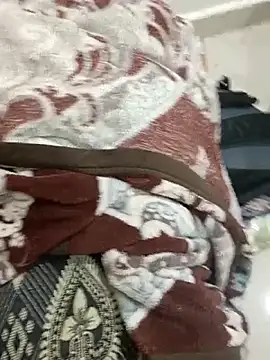 Snapshot of bigtelugubhama chatting on 11-19-25, 10:59 bigtelugubhama online show from 11-19-25, 10:59