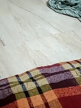 Snapshot of bigtelugubhama chatting on 12-17-25, 01:06 bigtelugubhama online show from 12-17-25, 01:06