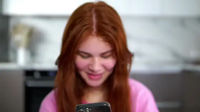 YettaCalabria online show from 12-02-25, 01:17