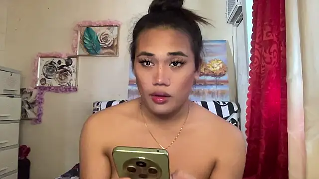 untouchable mia online show from 12-05-25, 01:14