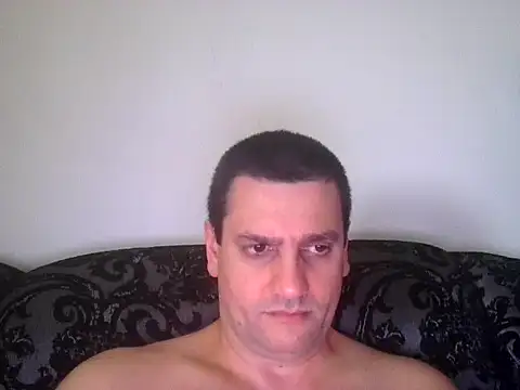 Snapshot of Alex-Naturista chatting on 05-05-26, 07:11 Alex-Naturista online show from 05-05-26, 07:11