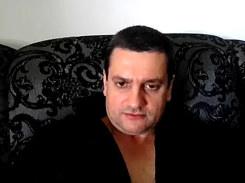 Snapshot of Alex-Naturista chatting on 05-11-26, 02:45 Alex-Naturista online show from 05-11-26, 02:45
