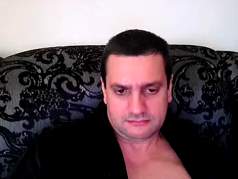 Snapshot of Alex-Naturista chatting on 05-11-26, 05:43 Alex-Naturista online show from 05-11-26, 05:43