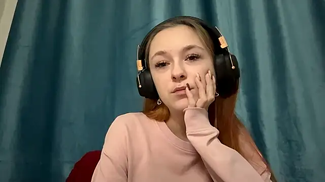 HOTBellakle online show from 11-16-25, 03:06