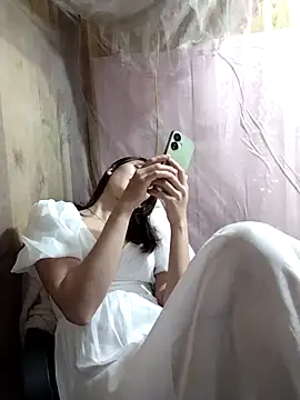 Em xinh01 online show from 04-02-26, 02:37