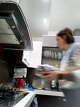 Snapshot of Piediniecollant chatting on 12-22-25, 11:07 Piediniecollant online show from 12-22-25, 11:07