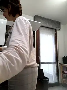 Snapshot of Piediniecollant chatting on 01-09-26, 07:55 Piediniecollant online show from 01-09-26, 07:55