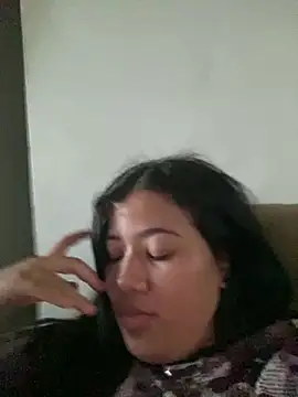 Snapshot of morenahhwy chatting on 10-27-25, 08:02 morenahhwy online show from 10-27-25, 08:02