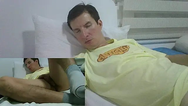 carliesexyman online show from 10-29-25, 04:59