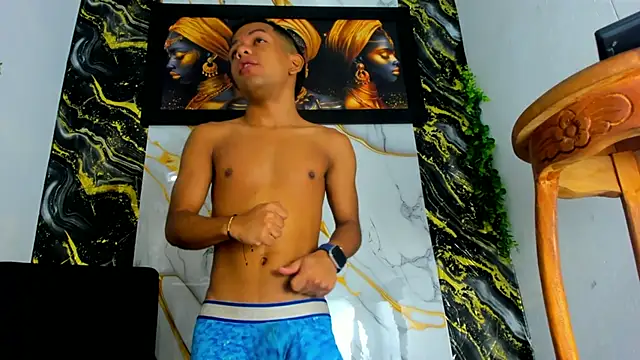 Snapshot of wild_best chatting on 02-18-26, 01:29 wild best online show from 02-18-26, 01:29